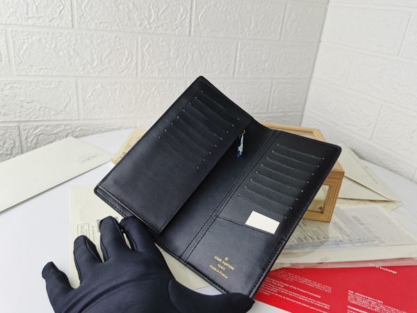 LVコピーウォレット内部構造